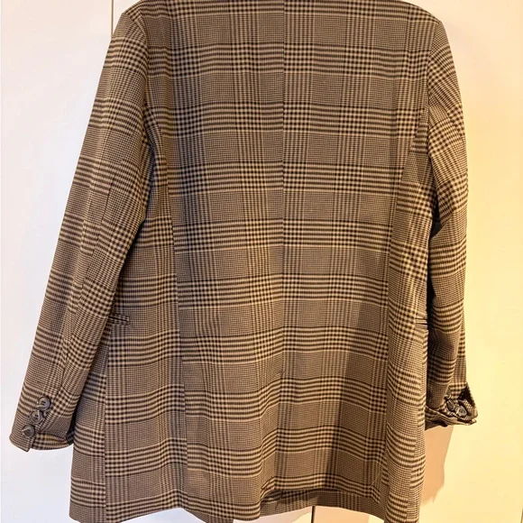 Bagatelle Tan Checkered Women's Blazer - Picture 3 of 3